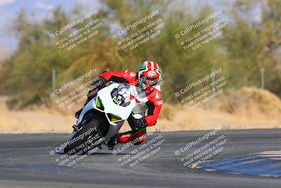 media/Jan-08-2022-SoCal Trackdays (Sat) [[1ec2777125]]/Turn 2 (150pm)/